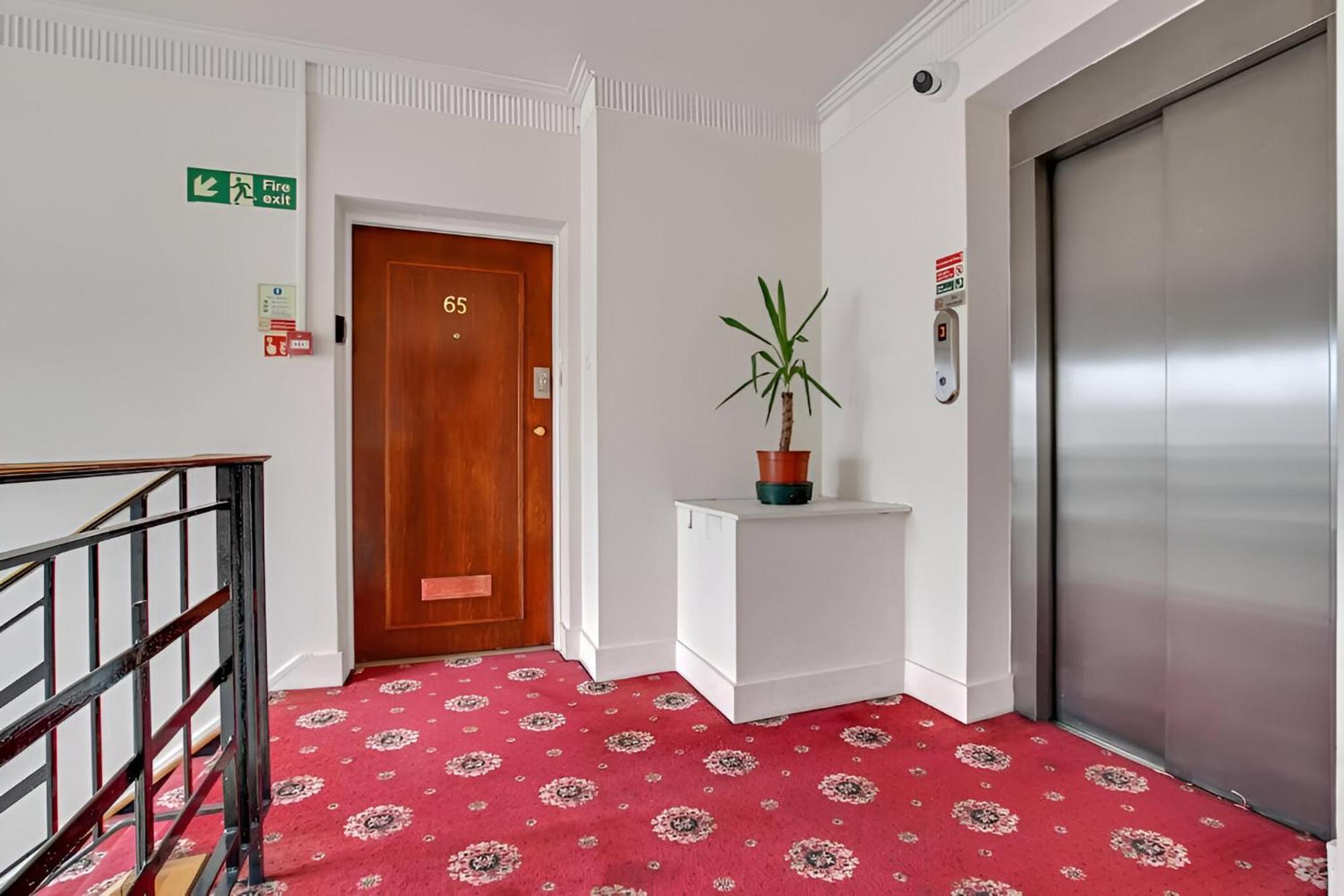 2-Bedroom Elegance In Marble Arch - Your Gateway To Urban Living! 伦敦 外观 照片